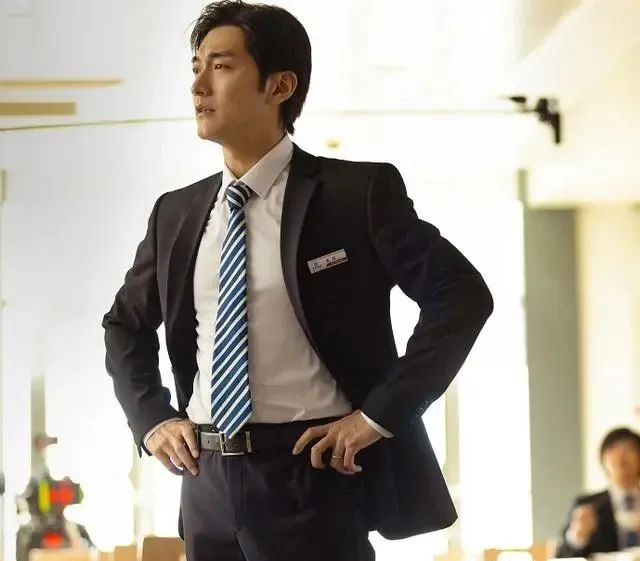 dj邓煌|"老三"爆火背后,我们该怎么办|秦峰_新浪新闻