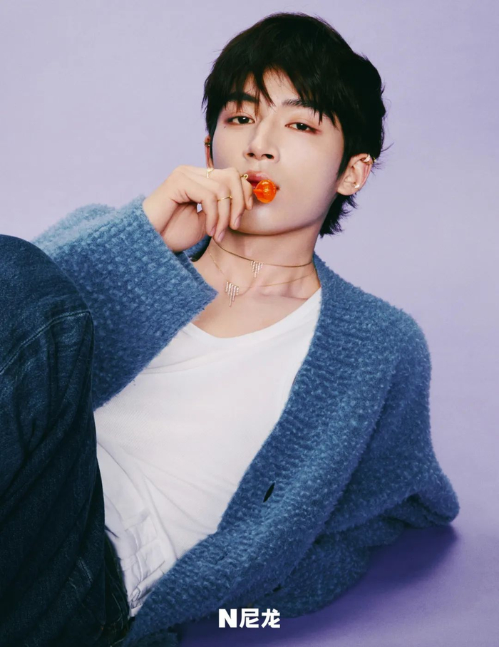 往更远处眺望的王星越|王星_新浪新闻