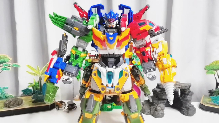 又大又帅又猛组装8合体越空超变战神变形联盟3机甲王者