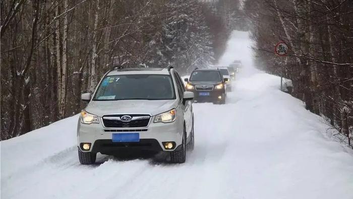 降雪來襲冰雪天氣駕駛一定要看