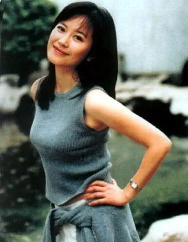 曾花4000w耗时10年拍一部亏钱"烂片",却被网友赞爆!|俞飞鸿_新浪新闻