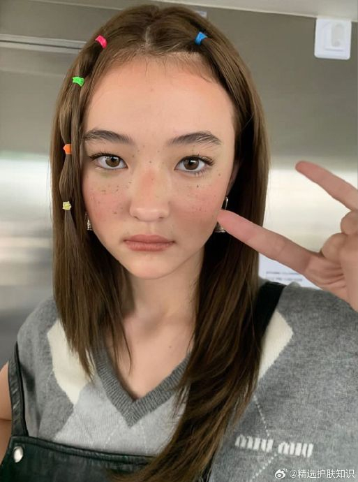 曾经的yg小公主要出道啦 ella小时候超漂亮,是yg旗下的小模特