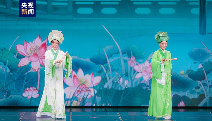 2024年央视春晚完成第四次彩排,不少新面孔首登春晚舞台|京剧_新浪新闻