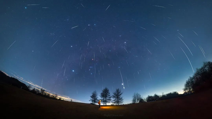 双子焰火 | 夜空中国|中国|流星|流星雨_新浪新闻