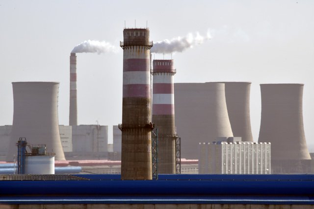 碳排放权交易是稳妥推进碳达峰碳中和的重要政策工具。摄影/章轲