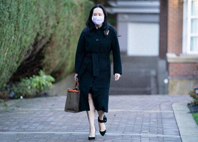 "大衣 裙子",优雅显瘦,还很高级|大衣|孟晚舟|穿搭_新浪新闻