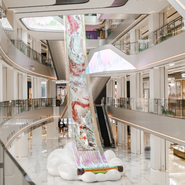 艺术装置“气运之龙Lucky Dragon”