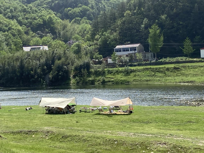 罗衣的县城，偶有浪漫（受访者供图）