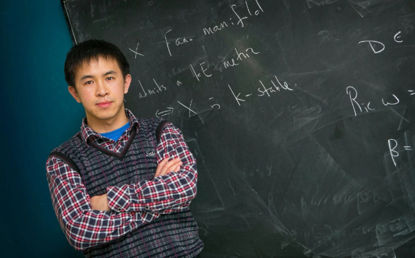 美国科学院院士,美国工程院院士,中国科学院外籍院士等多个院士头衔