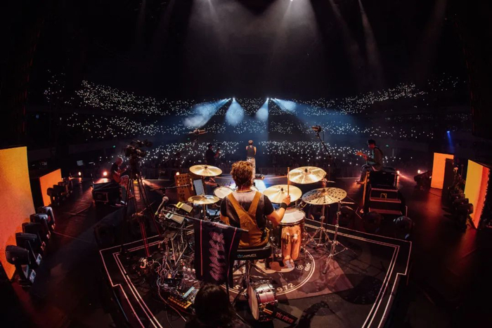 2023supper moment"the momentum live"时刻定律演唱会 上架文案