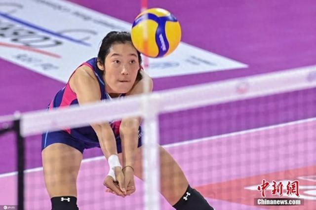 朱婷在比赛中（资料图 图片来源：ICphoto）