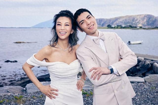 萧敬腾不想50岁妻子承受生育之苦坚决不生娃后悔了就领养孩子