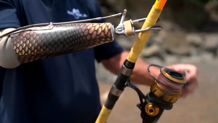 我就被钩上了,现在我70多了,依然喜爱钓鱼