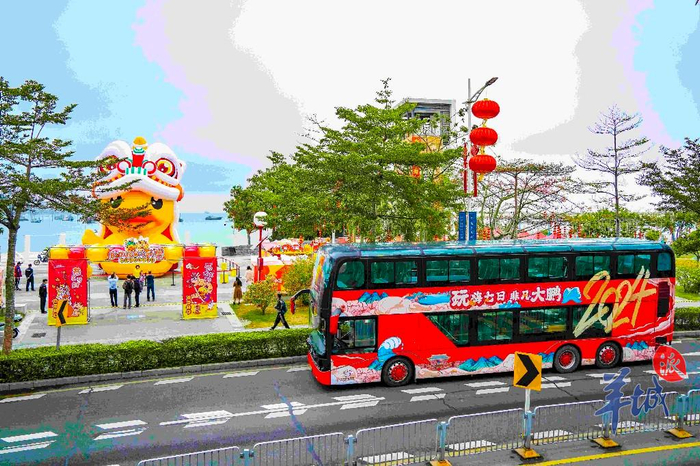 深圳免费红胖子观光巴士带你春节游大鹏