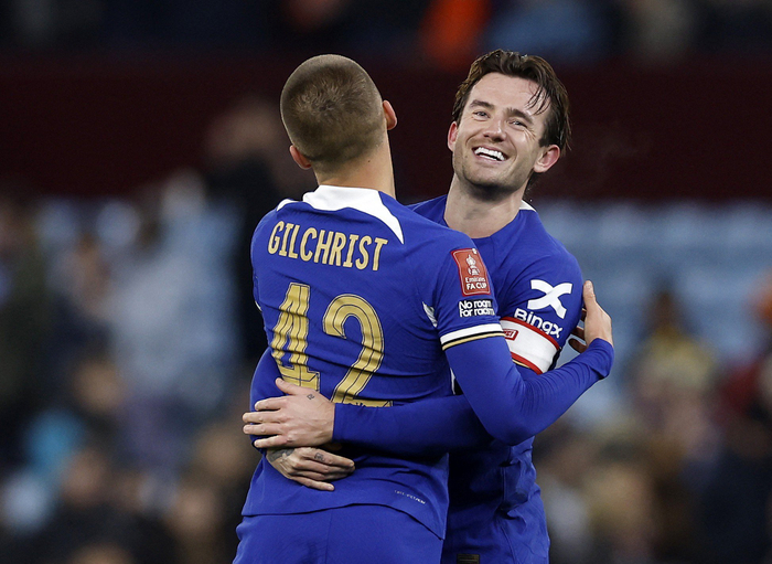 切尔西击败维拉。