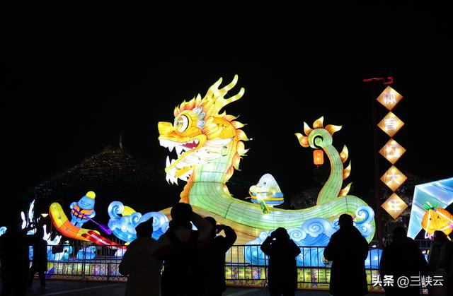 湖北宜昌2024年新春灯会璀璨启幕|湖北省|宜昌市_新浪新闻