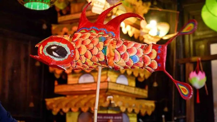 90后非遗花灯传承人助力打造家乡小镇年味儿