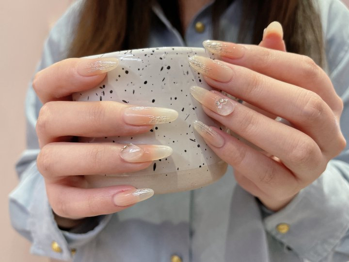 i-nail店里的美甲款式 受访者供图