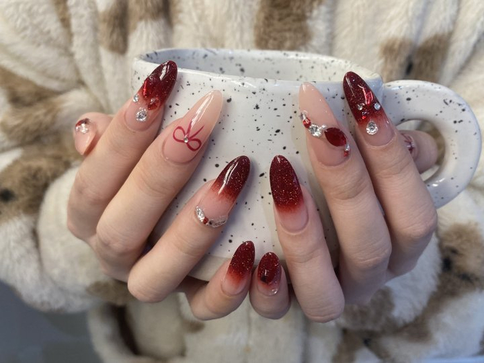 i-nail店里的美甲款式 受访者供图