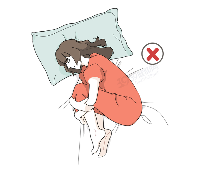 这2种最舒服的睡觉姿势,正在毁掉你的脊椎!