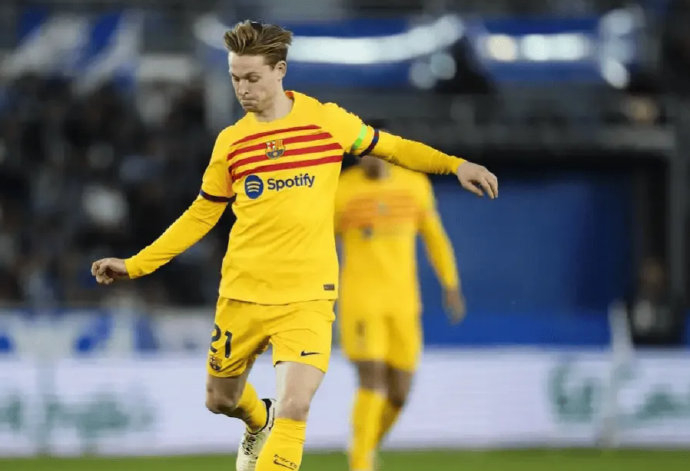 多家媒体:德容和巴萨目前互相感到失望,今夏不排除将离队|巴塞罗那