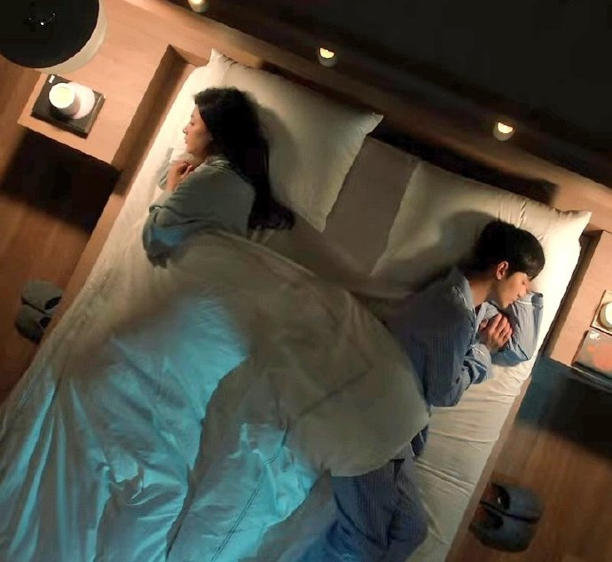 哇～从预告开始就这么多吻戏看 我真是有福了!|韩剧