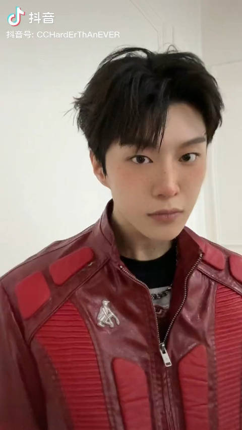新年红宝贝终于抖了这个腮红妆