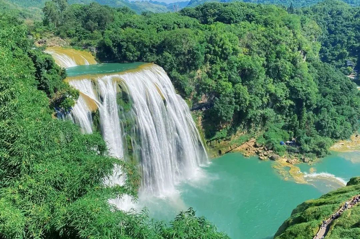 ▎黄果树大瀑布（图源：贵州省文化和旅游厅）