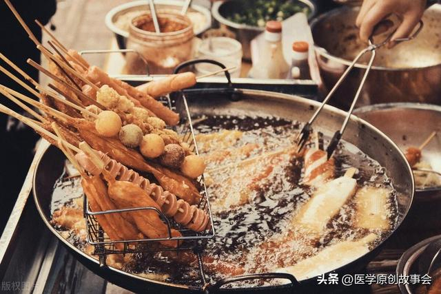 全球近一半肝癌在中国,再三提醒:家中的4种食物,尽早