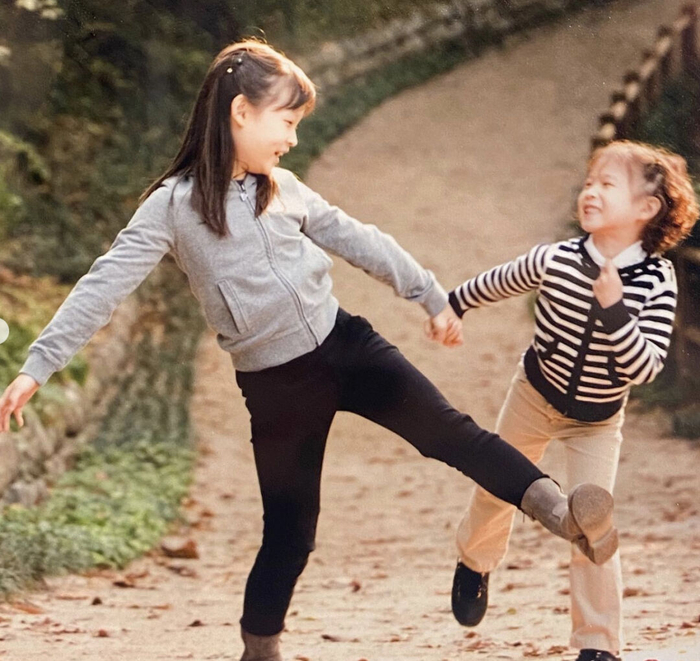 （文徐允、文徐珍）