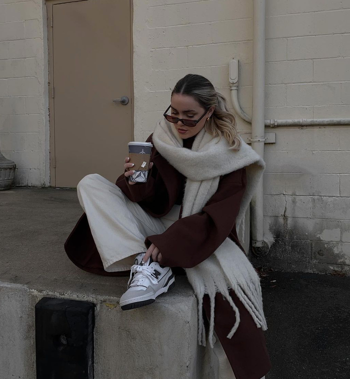 新年穿衣的4个时髦小心机,照着穿,美炸了!!|外套_新浪