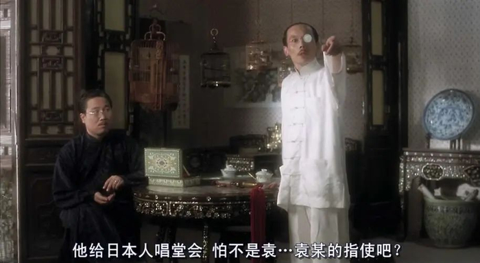 现在好了,赶在热腾腾的饺子上桌之前,普天之下都知道有个负心汉,他的