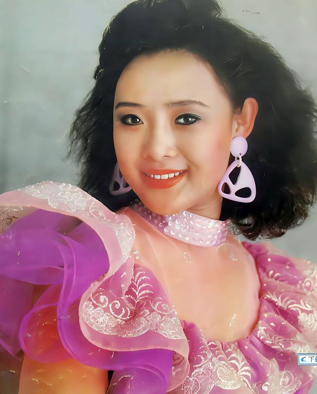 80年代,曾经出现在央视春晚上的16位绝色美女,如今何在?