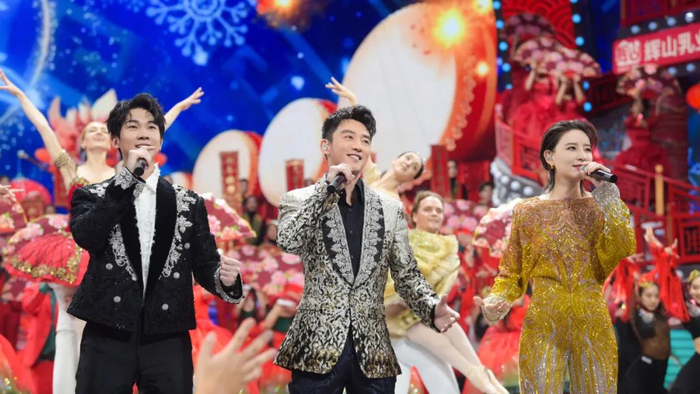 开场舞《金龙飞舞向北方》之《今夜向北方》