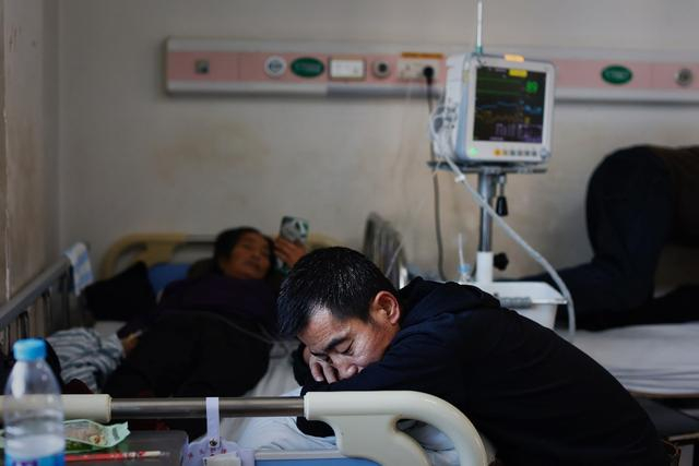 63岁的患者赵海侠来自黑龙江省大庆市肇源县,因支气管炎入院治疗.