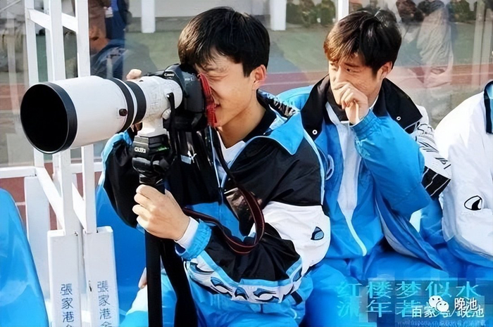 26年前今天小将周挺首次坐上大连万达替补席昔日小伙伴今何在