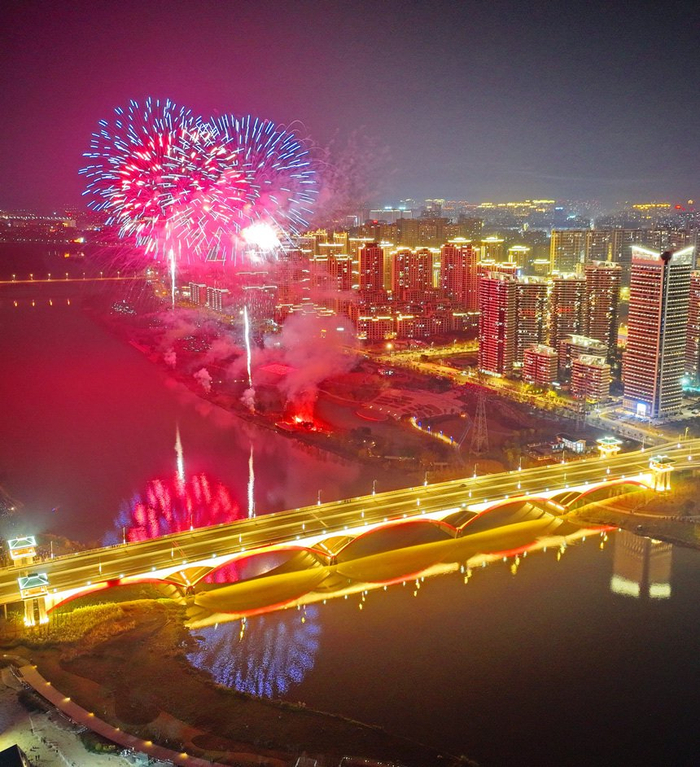 江西赣州:火树银花庆新春|赣州市|江西省_新浪新闻