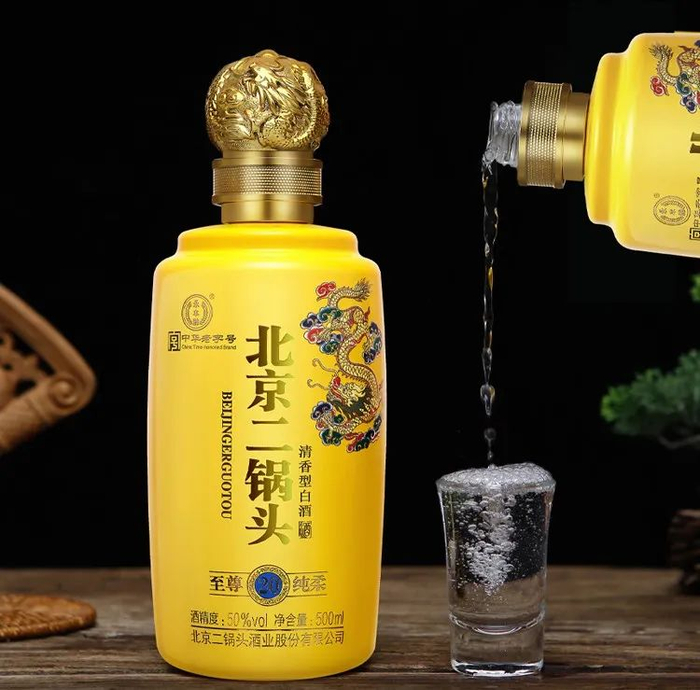 市面上的白酒种类繁多,酱香型,浓香型,清香型作为我国白酒三大主流