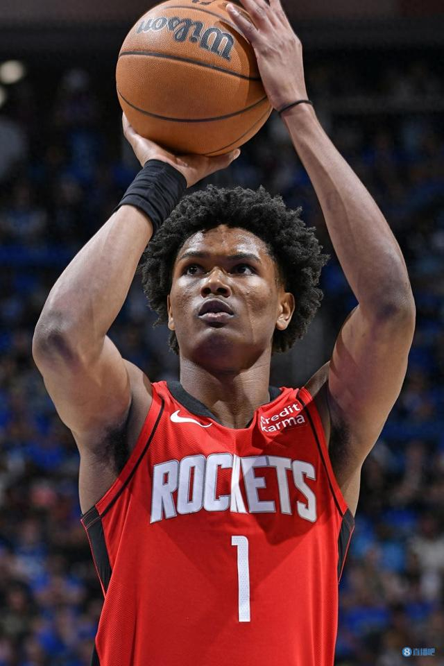 直播吧2月13日讯 nba常规赛,火箭半场57-43领先尼克斯.