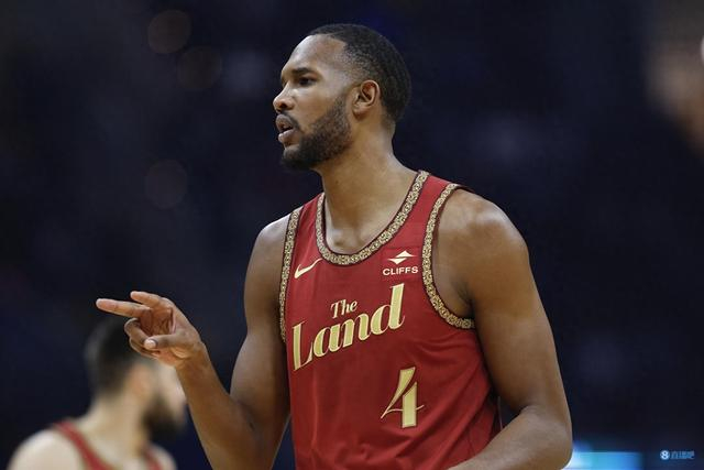 小莫布里谈9连胜被终结我们是一支优秀的球队能够完成反弹