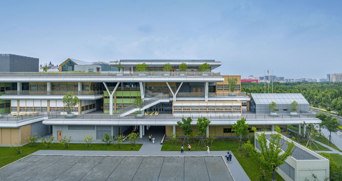 浦东新区青少年活动中心和群众艺术馆 / 山水秀建筑事务所