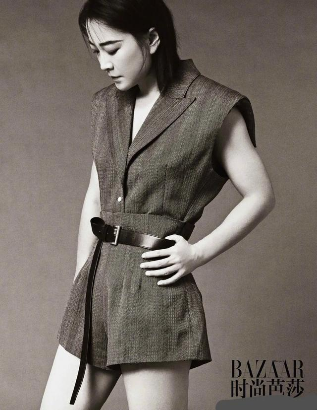 贾玲时尚芭莎封面照曝光,气质优雅眼神高冷,被赞女神范十足__财经头条