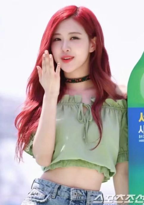 blackpink成员身材引羡慕,雪碧风格受热捧|雪碧|身材