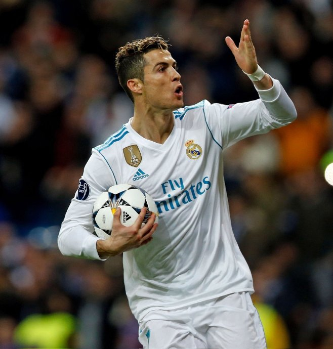 2018年的今天,c罗攻入了他在皇马的第100 粒欧冠进球