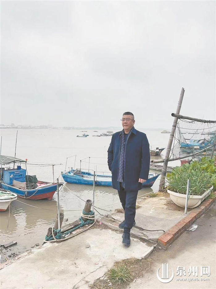 身在海外心系家乡侨亲返乡过大年