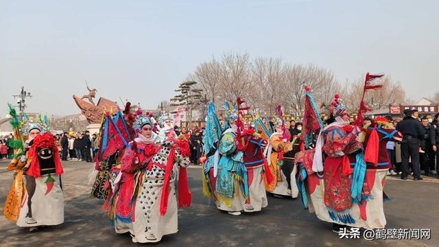 央視直播全球推介鶴壁浚縣正月古廟會人氣旺