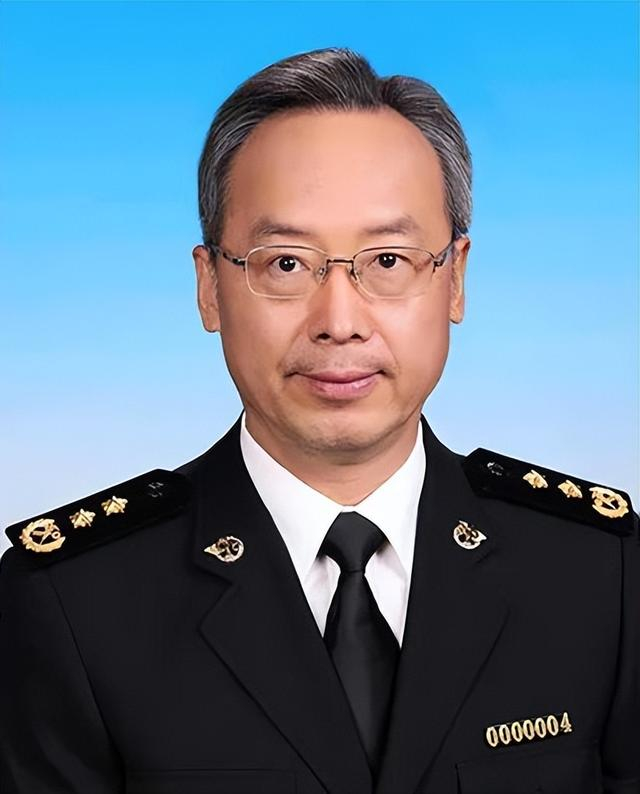 王林简历2020年10月至今任海关总署副署长,党委委员.