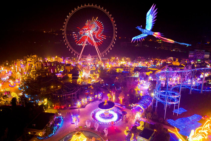 自贡方特恐龙王国,16天超长待机闹新春自贡方特神龙闹新春,正月初一至