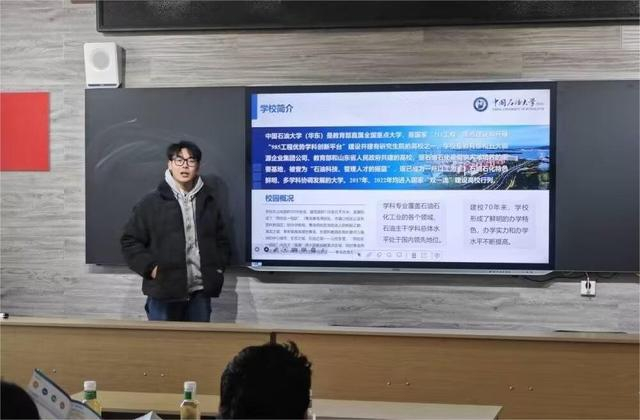 青海油田一中返校宣讲活动|高三_新浪新闻