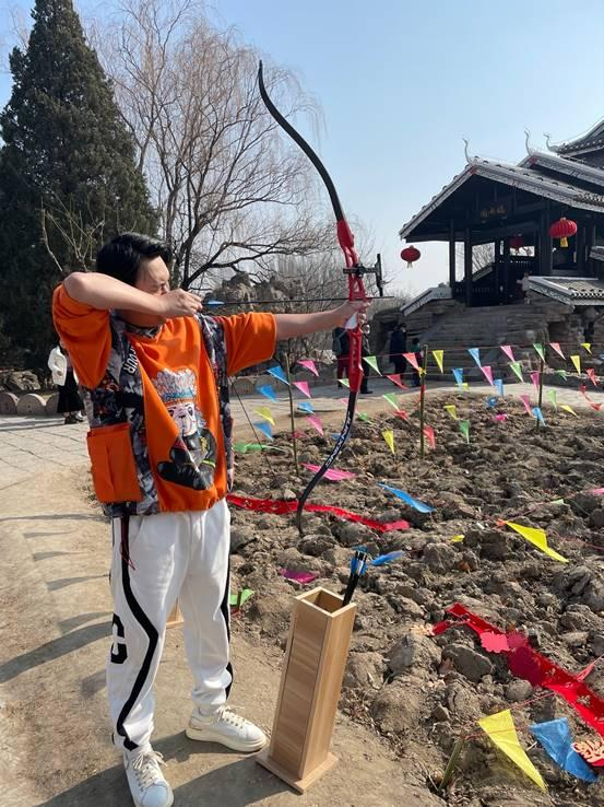 特写三位台湾同胞的龙年春节
